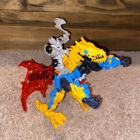 Transformers - Picture 5 of 5